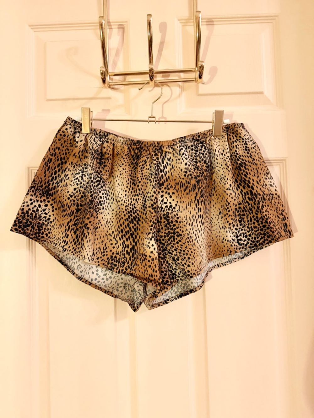 Animal print Los Angeles apparel shorts